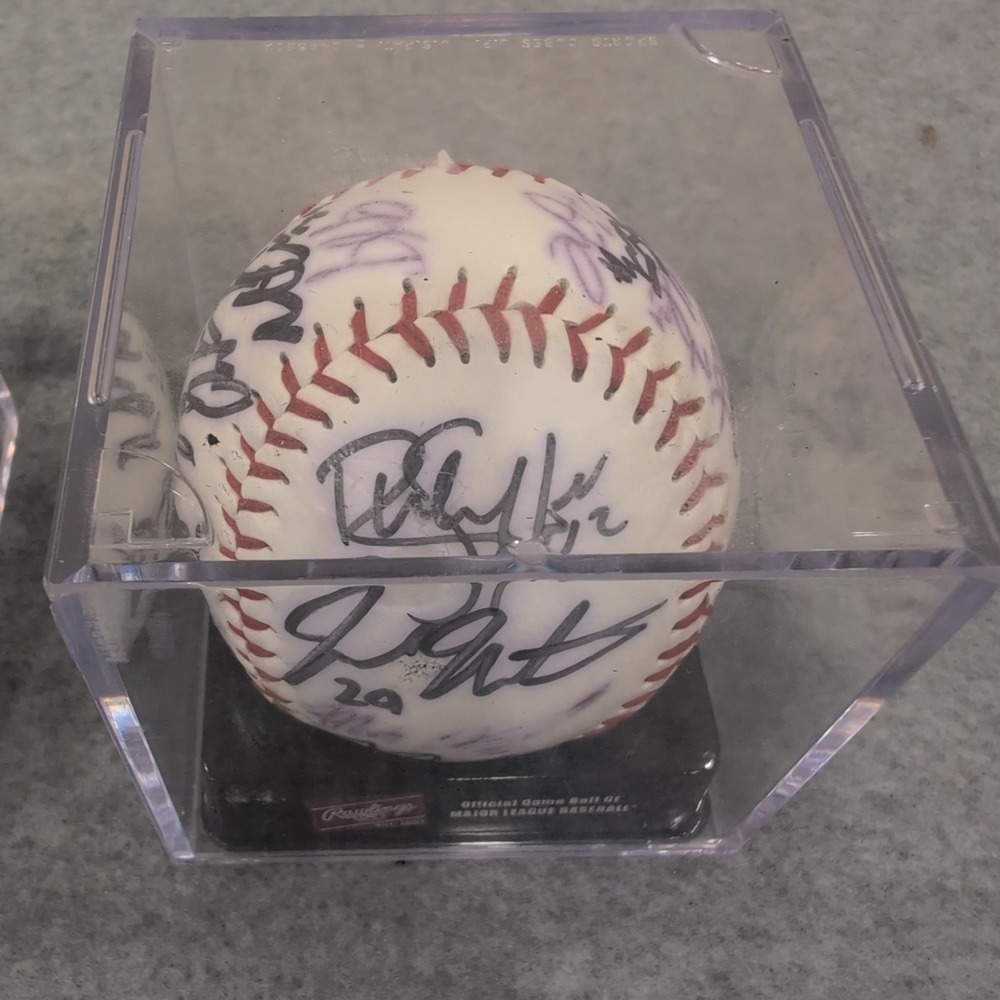 Lot of 3 Autographed Rawlings SEC Major‎ League Baseball Display Cases - Picture 3 of 10